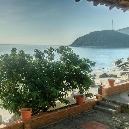 Wild Beach Boutique Resort Ninh Phuoc Exteriör bild