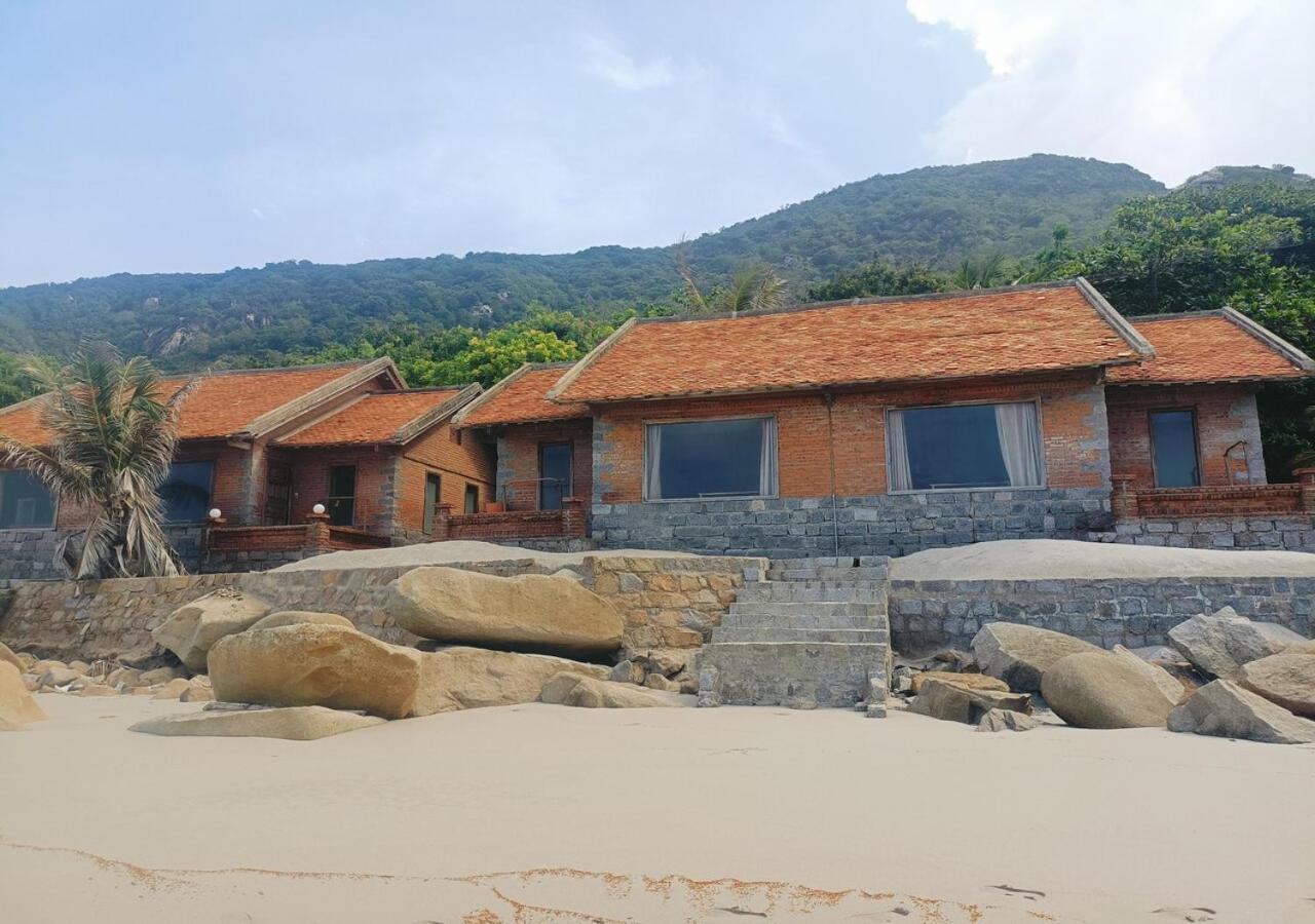 Wild Beach Boutique Resort Ninh Phuoc Exteriör bild