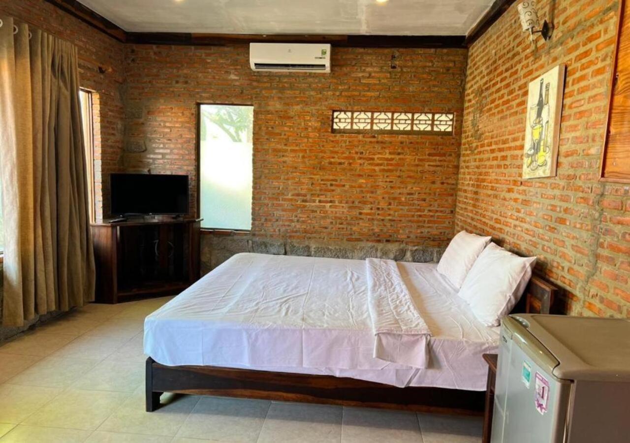 Wild Beach Boutique Resort Ninh Phuoc Exteriör bild