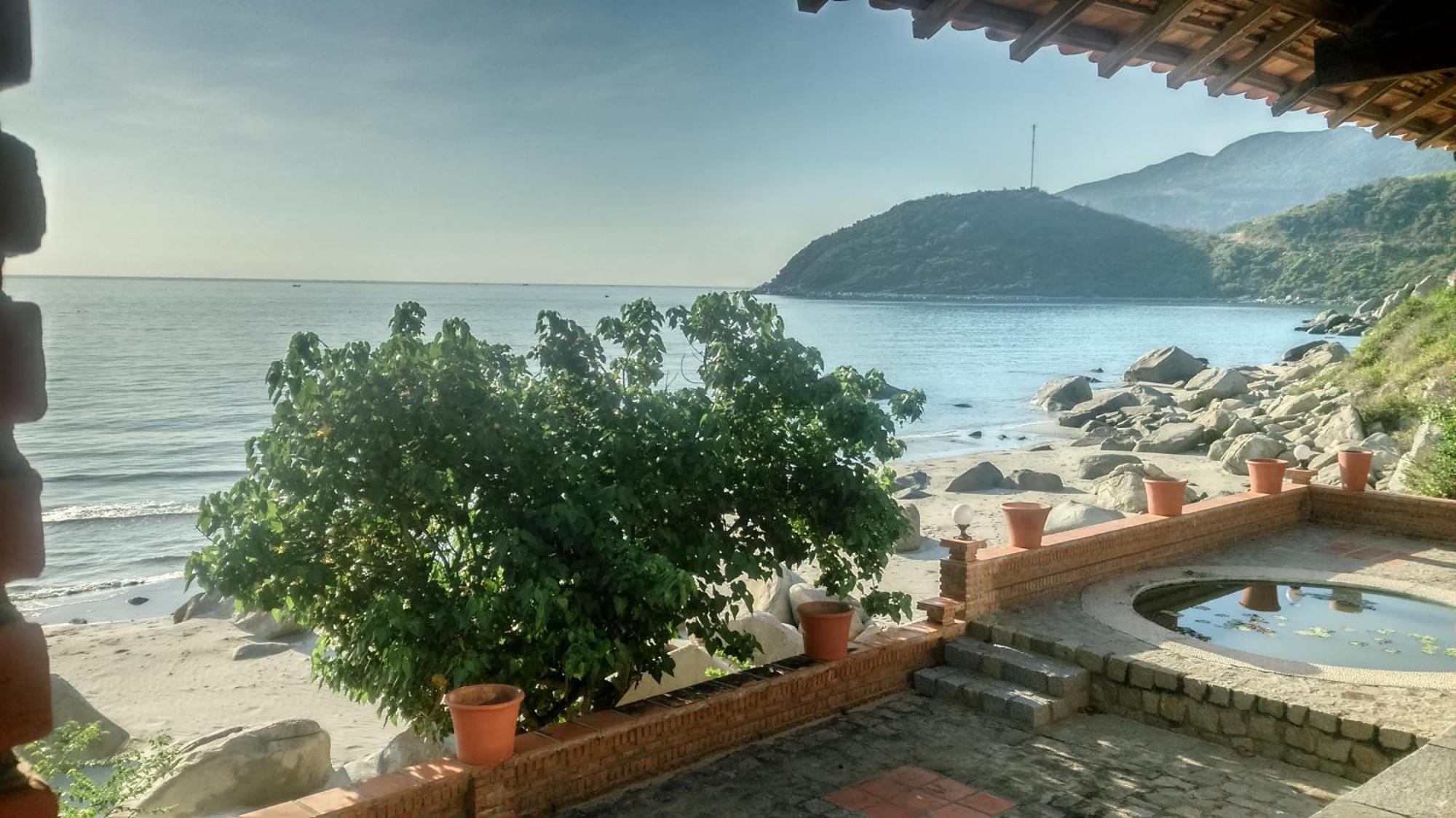 Wild Beach Boutique Resort Ninh Phuoc Exteriör bild