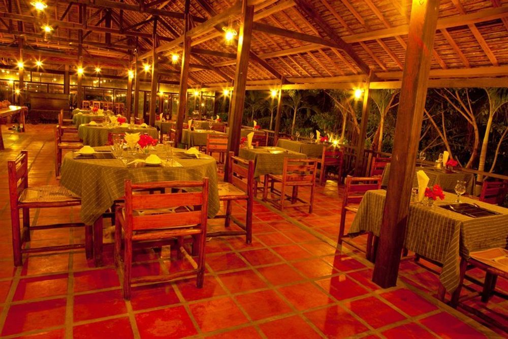 Wild Beach Boutique Resort Ninh Phuoc Restaurang bild