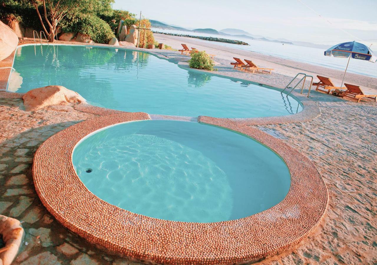 Wild Beach Boutique Resort Ninh Phuoc Exteriör bild