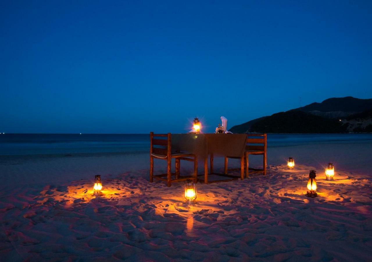 Wild Beach Boutique Resort Ninh Phuoc Exteriör bild